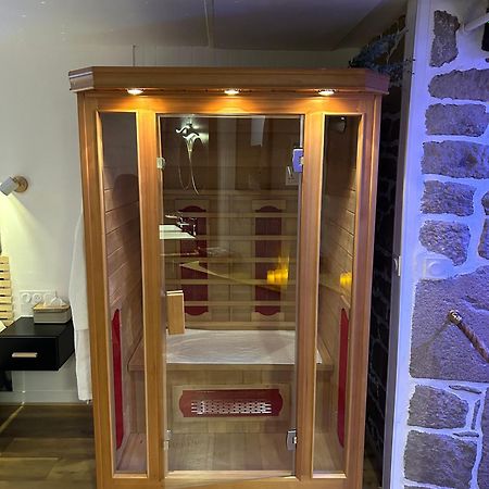 L'Etreinte, Gite De Charme Avec Jacuzzi Interieur Et Sauna Guéméné-sur-Scorff エクステリア 写真