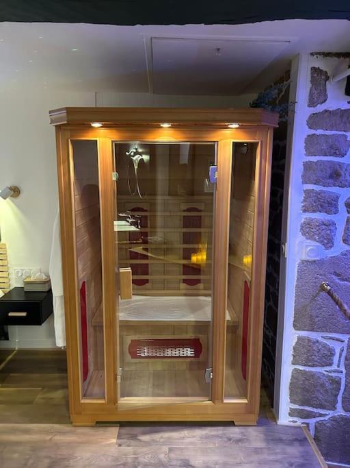 L'Etreinte, Gite De Charme Avec Jacuzzi Interieur Et Sauna Guéméné-sur-Scorff エクステリア 写真